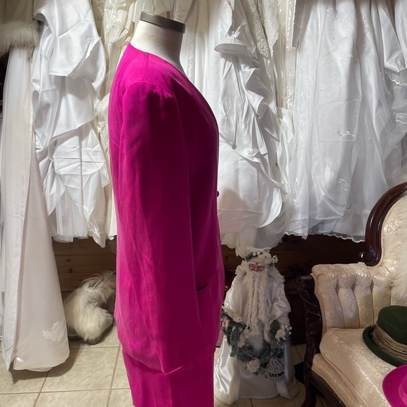 LC SILK 3 pc suit - Picture 4 of 15